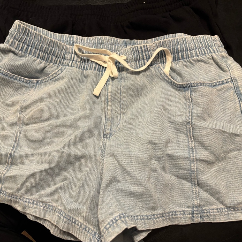 Light Blue Denim Women's Shorts